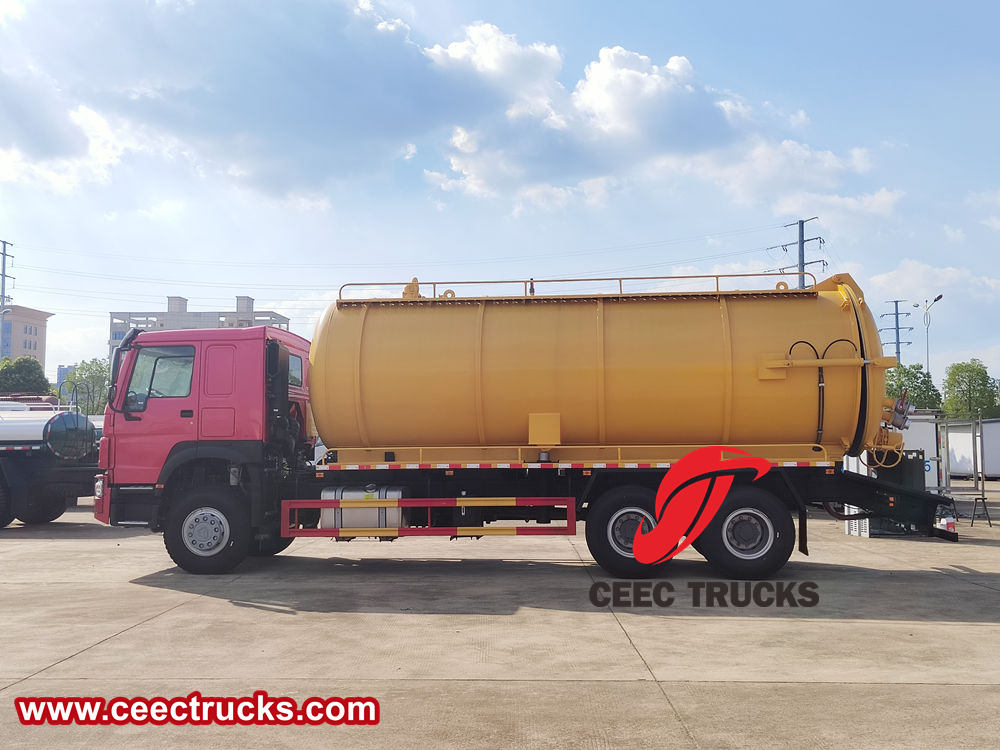 HOWO septic pump truck
