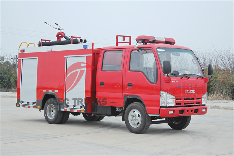 Isuzu ELF 100P 3000&nbsp;Liters&nbsp;Fire&nbsp;tender&nbsp;truck