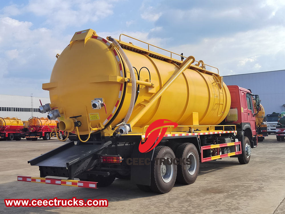 HOWO truck mounted sewage cleaner