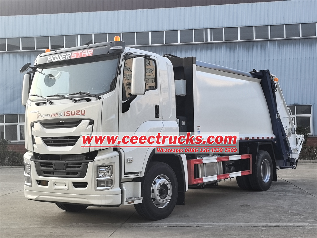 Isuzu GIGA refuse compactor truck
