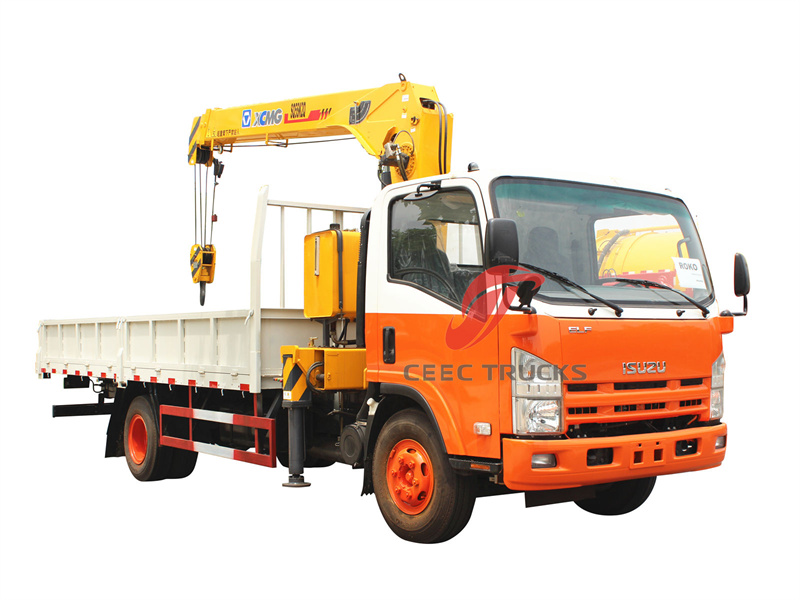 ISUZU NPR cargo truck with telescopic crane 