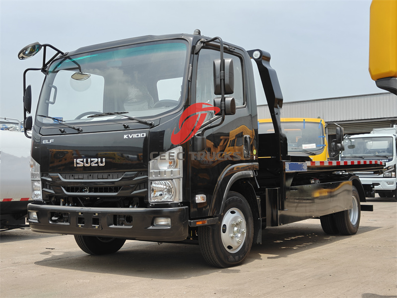 Isuzu ELF 3-ton flatbed tow truck