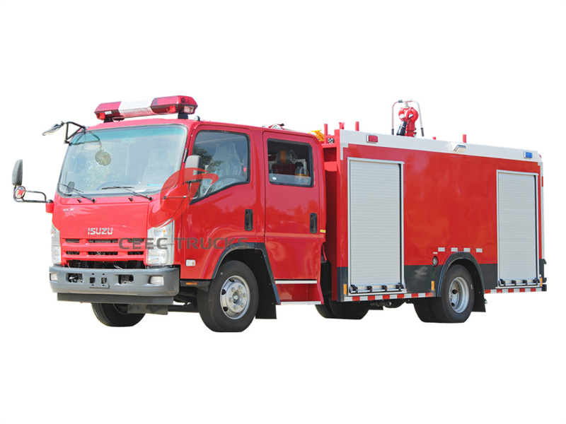 Isuzu NPR double cabin fire fighting truck