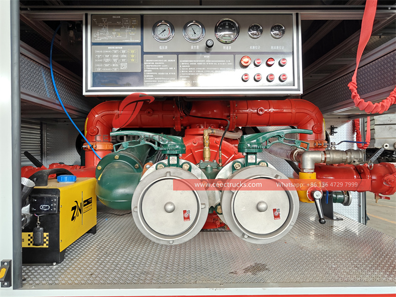 Howo heavy-duty fire fighting truck