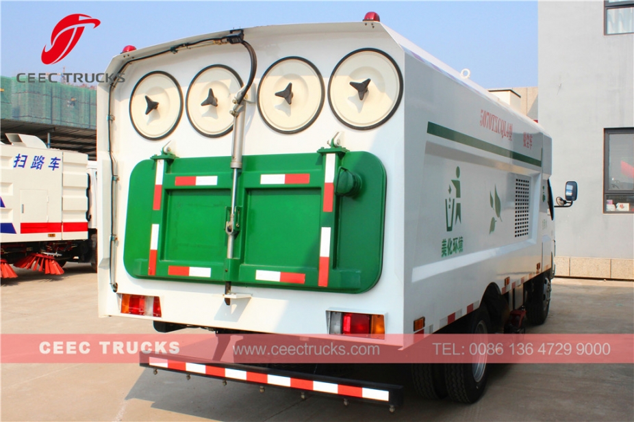 Исузу усисивач за путеве од 5 м³