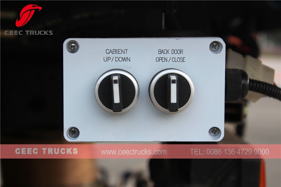 Čistač ulica ISUZU, 12 kubika