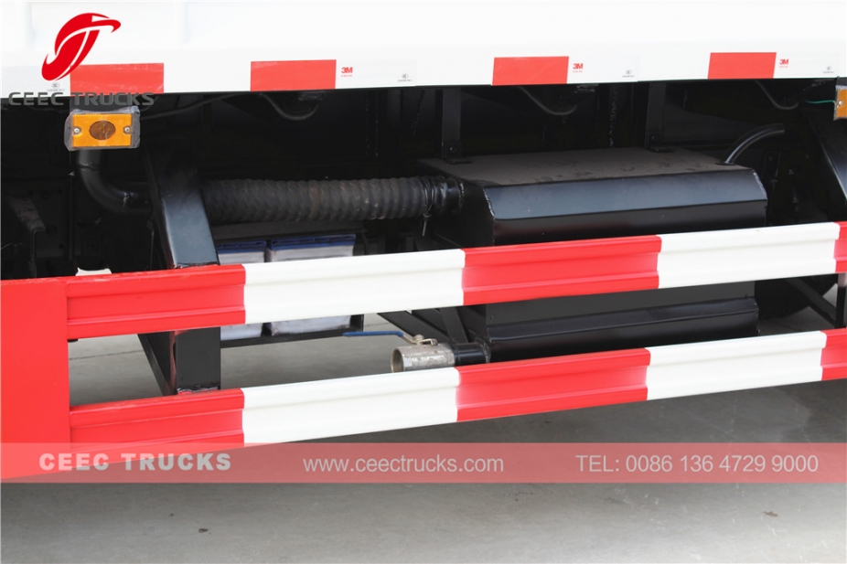 ISUZU vozilo za sabijanje smeća od 5000L