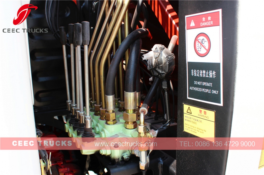 ISUZU vozilo za sabijanje smeća od 5000L