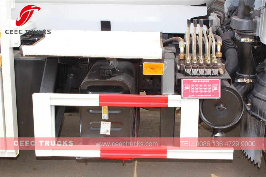 ИСУЗУ цистерна за смеће из кухиња, 4.000Л