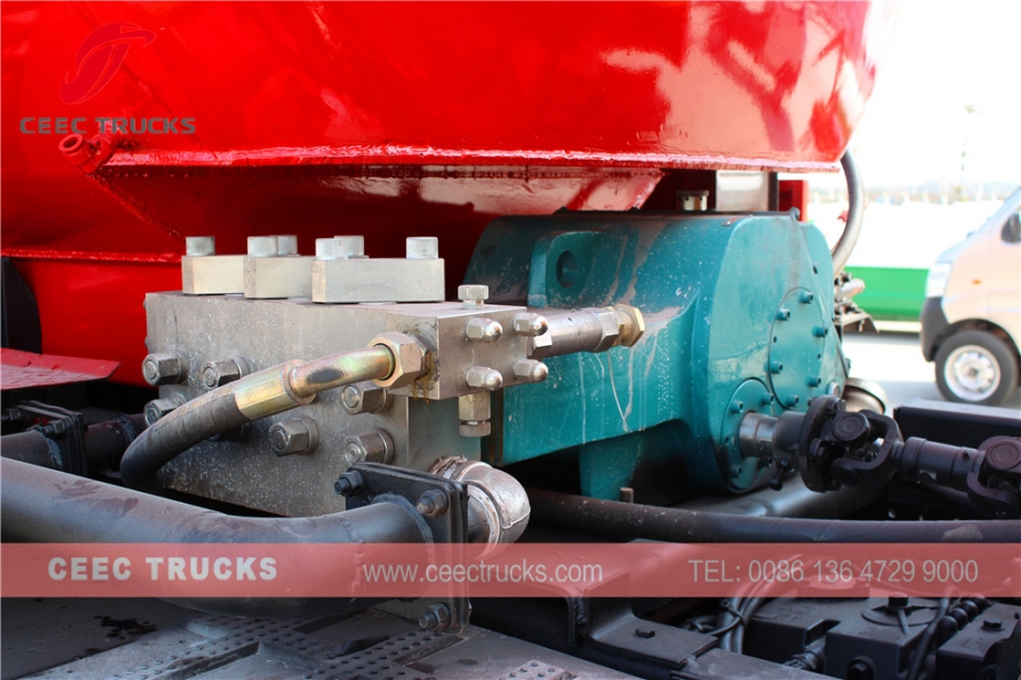 Донгфенг празниоц септичких јама, 10.000Л