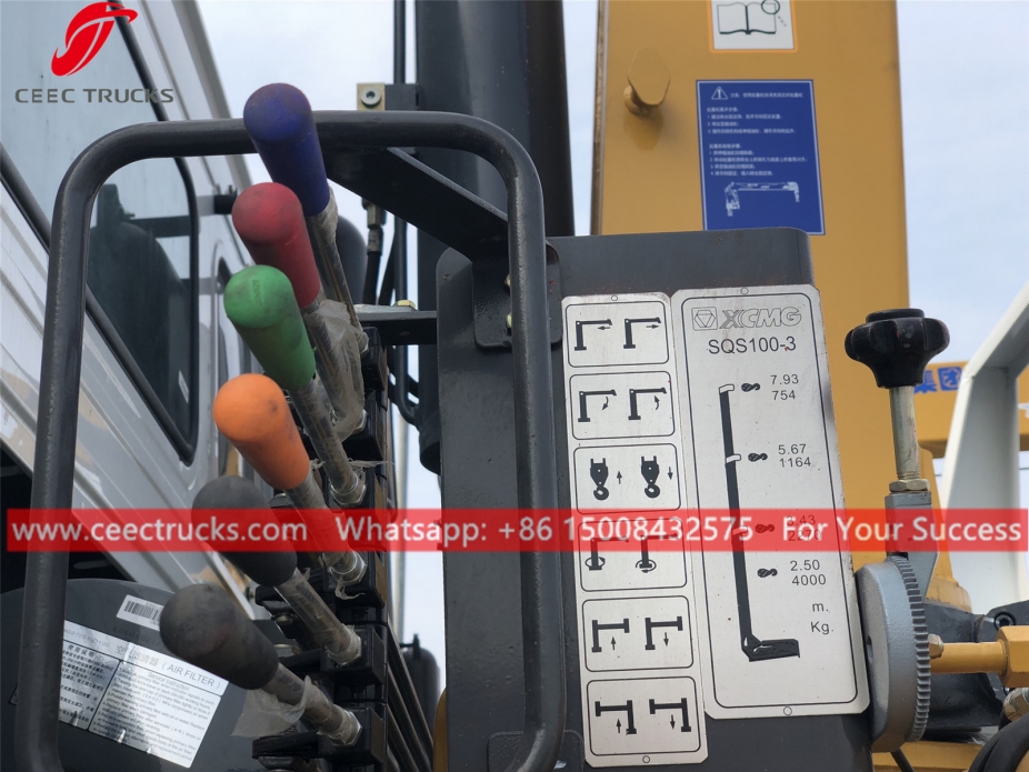 HOWO kamion sa teleskopskom dizalicom, nosivosti 4 tone