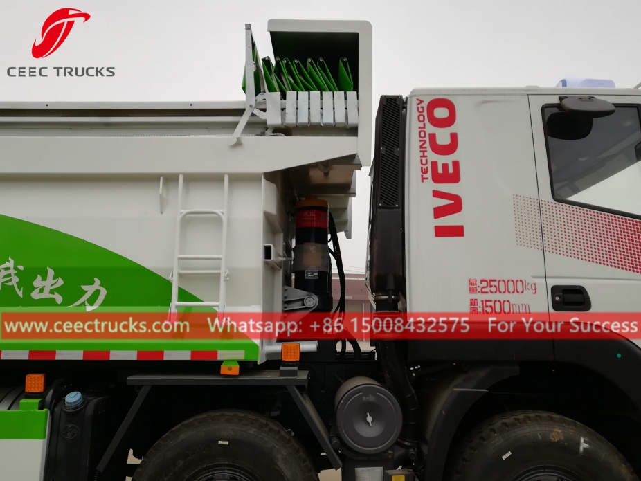 IVECO kiper 8x4