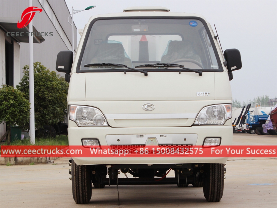 FOTON utovarivač sa kukom od 2CBM