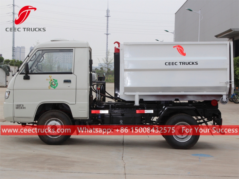 FOTON utovarivač sa kukom od 2CBM