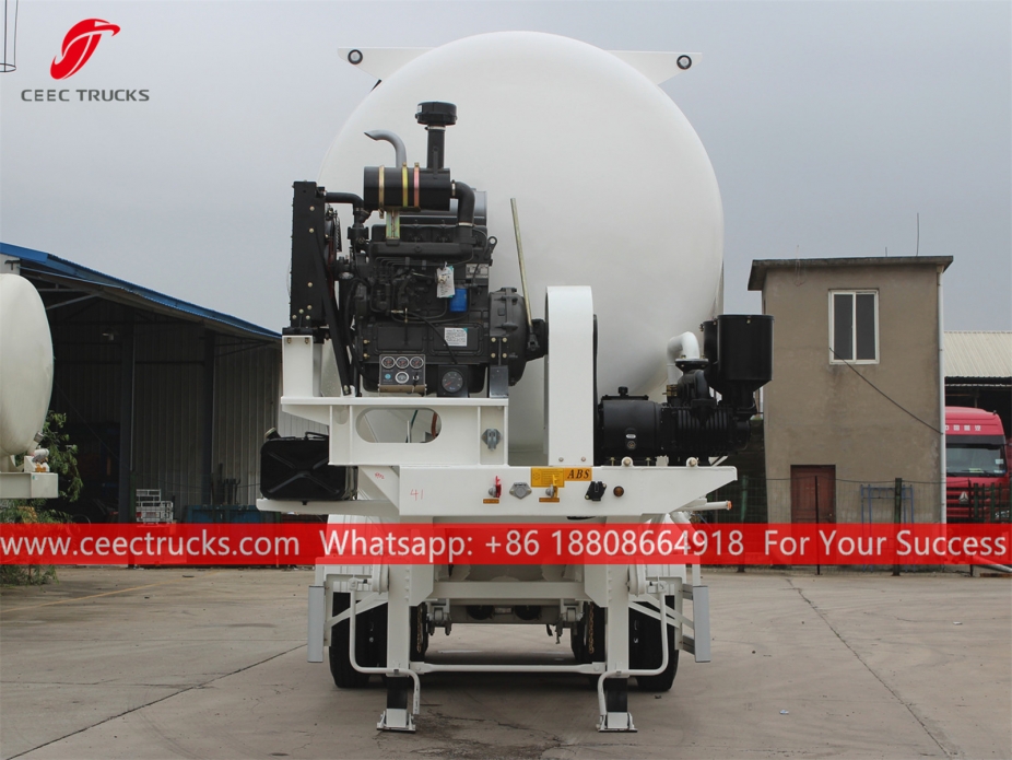 Prikolica za rasuti prah, 3 osovine, zapremine 32 kubna metra