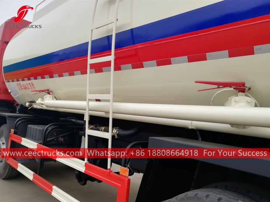 8X4 камион за транспорт праха IVECO