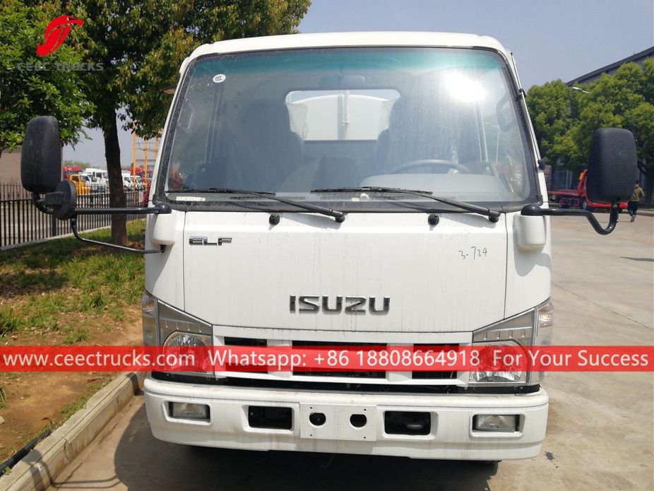 ISUZU ELF камион за прскање водом