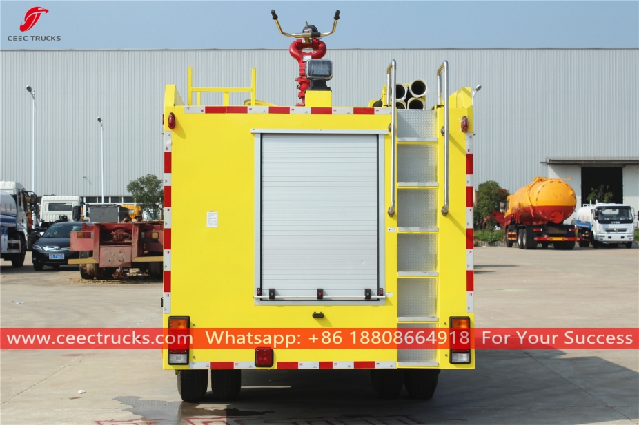 ISUZU ватрогасно возило са водом и пеном 4+1 м³