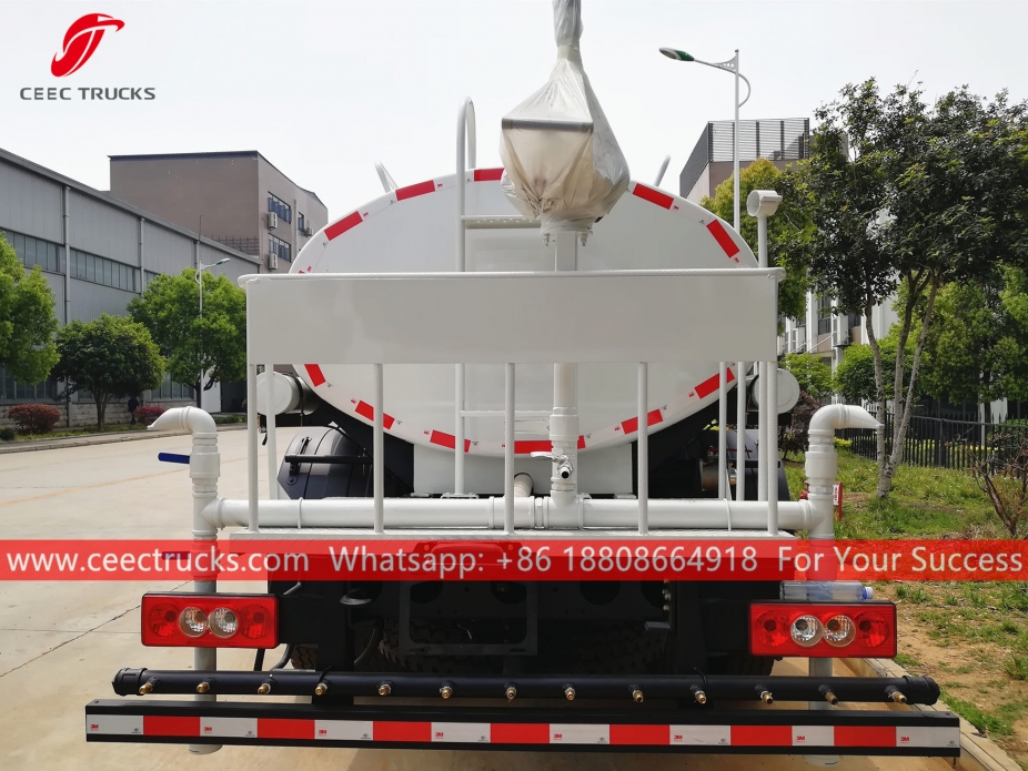 FOTON цистерна за воду са десностраним управљачем