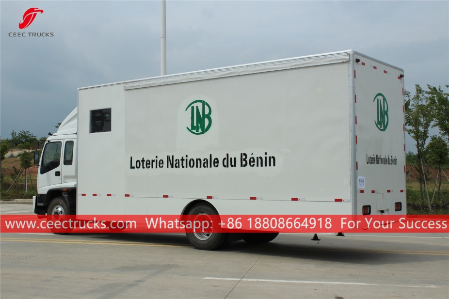 ISUZU FTR мобилна позорница