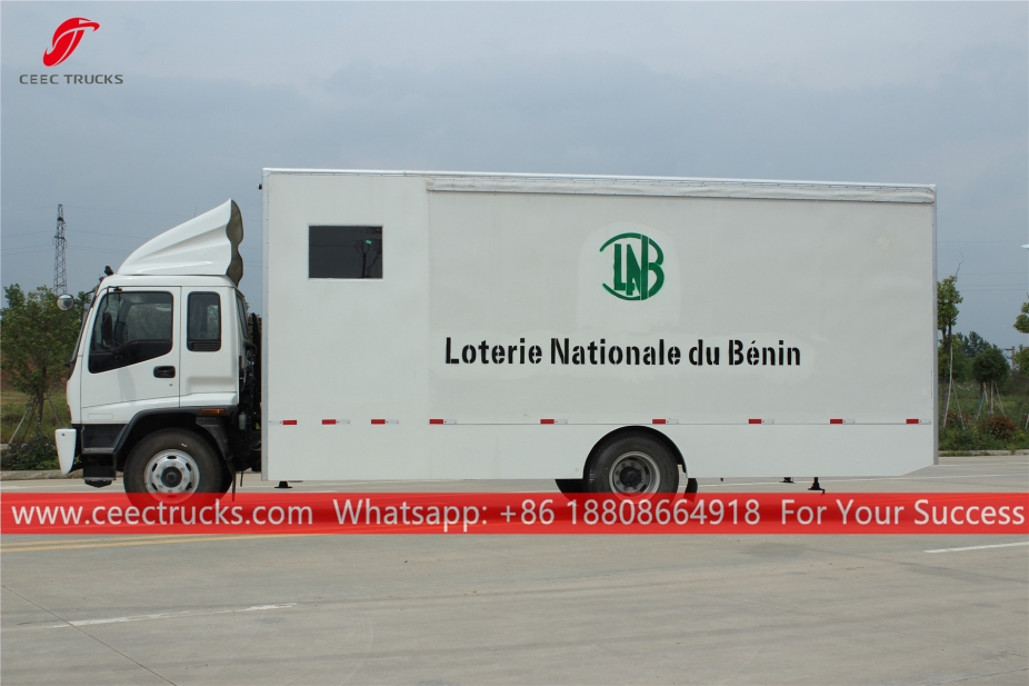 ISUZU FTR мобилна позорница