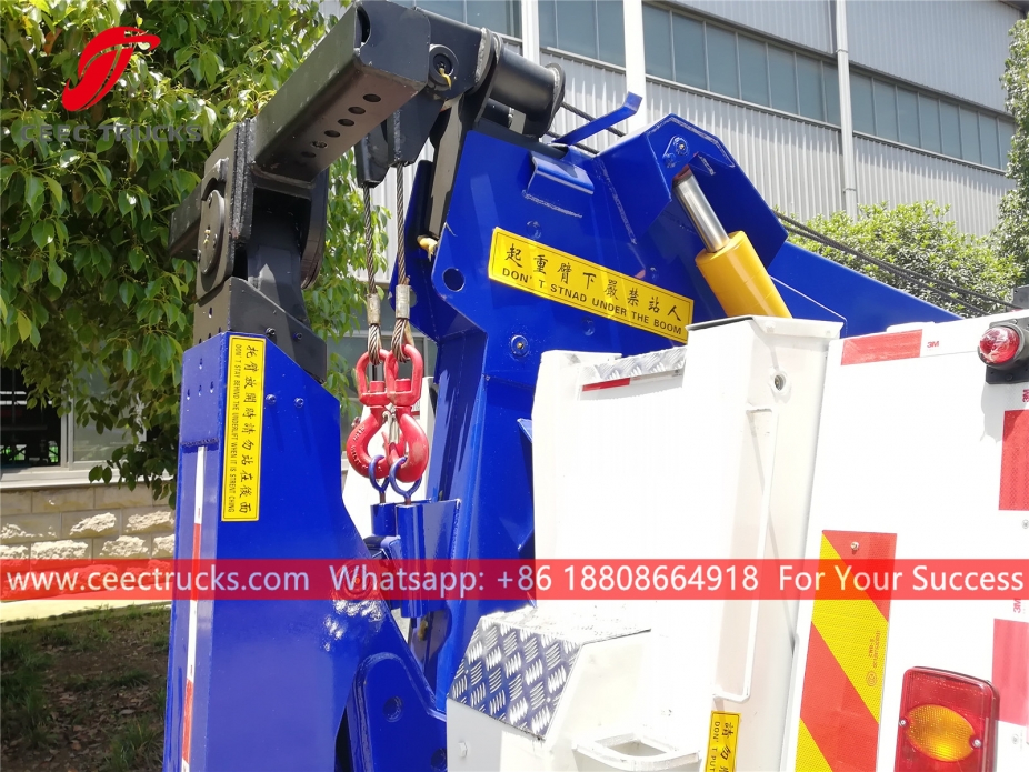 ДОНГФЕНГ тегљач за путеве