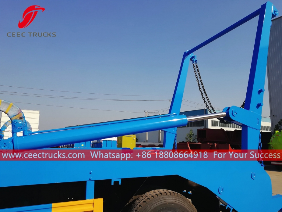 ДОНГФЕНГ утоваривач са контејнером од 10 м³
