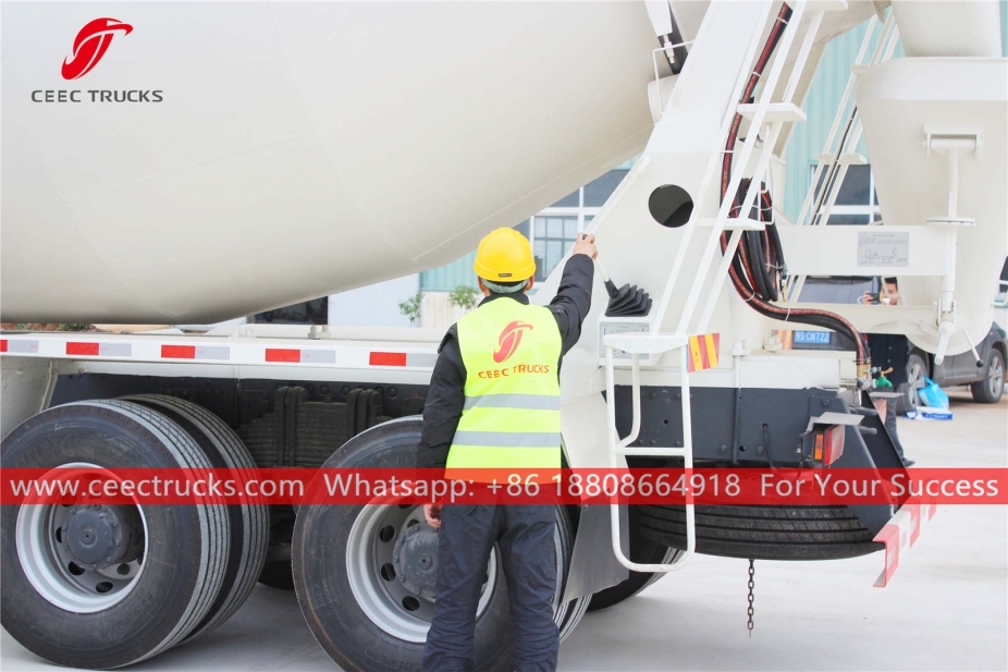 ИСУЗУ мешалица за цемент од 10 м³