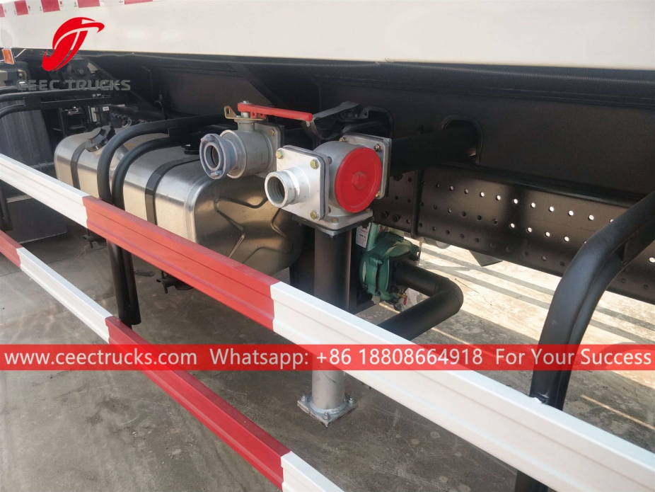 ФОТОН камион цистерна за воду, запремине 10 м³