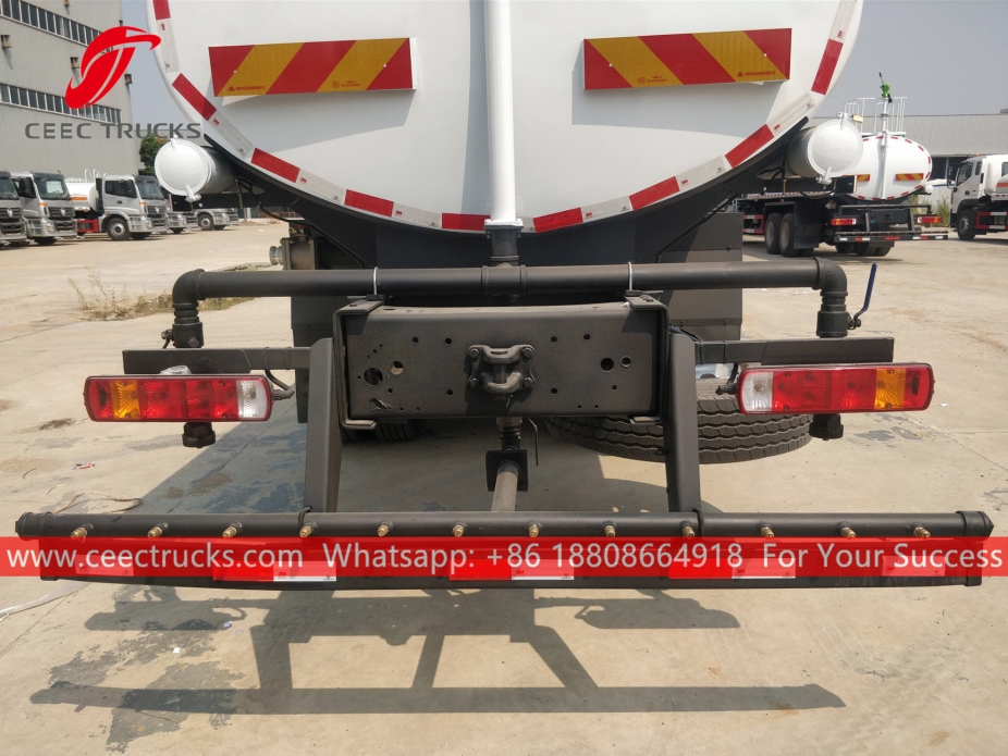 ФОТОН камион за прскање воде, запремине 15 м³