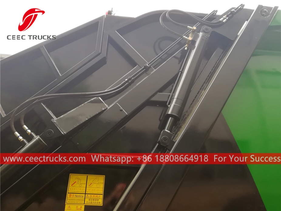 ISUZU GIGA 6*4 kompaktor za smeće