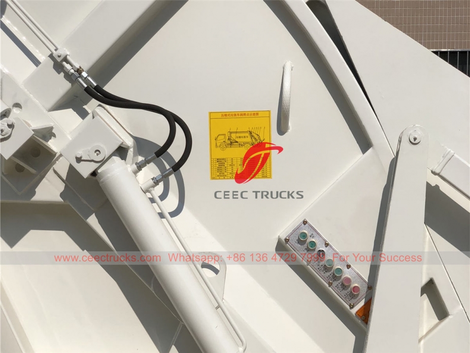 ISUZU 12CBM kamion za sabijanje otpada