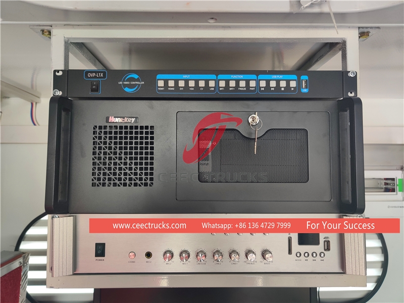 ISUZU 100P 4*2 pogon mobilna pozornica