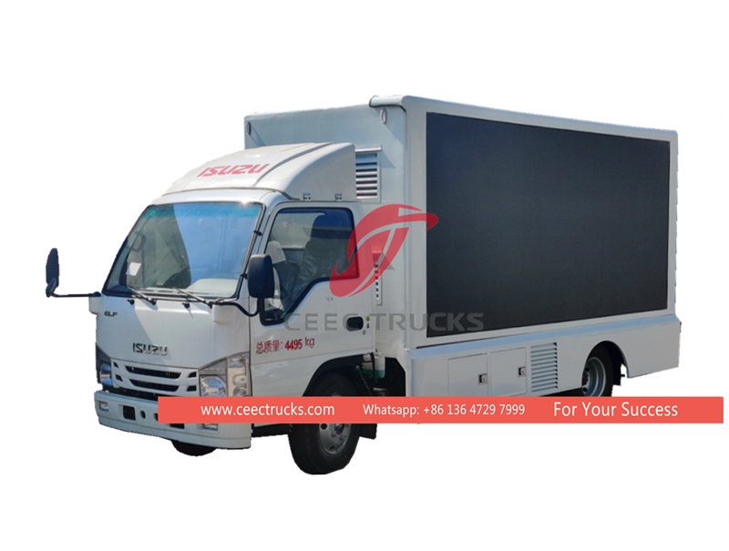 ISUZU 100P 4*2 pogon mobilna pozornica