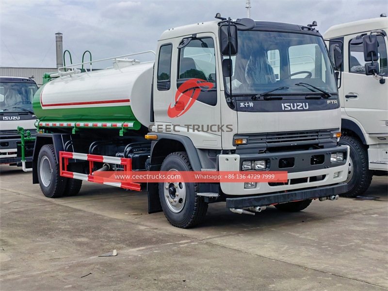 ISUZU FTR 12.000L cisterna za vodu u Vijetnam