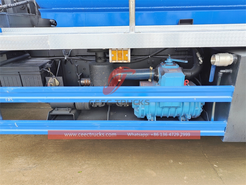 ISUZU NPR 190hp Vacuum Tank Truck with factory direct sale