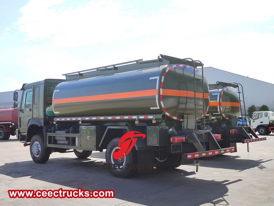 Howo 4x4 војно мобилно возило за превоз дизел горива