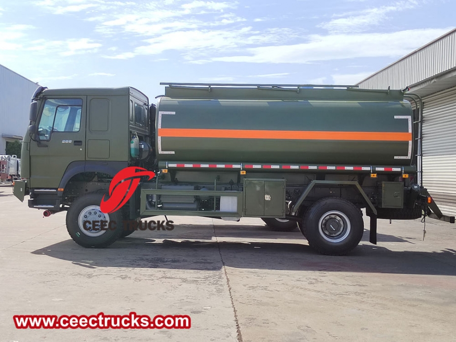 Howo 4x4 војно мобилно возило за превоз дизел горива