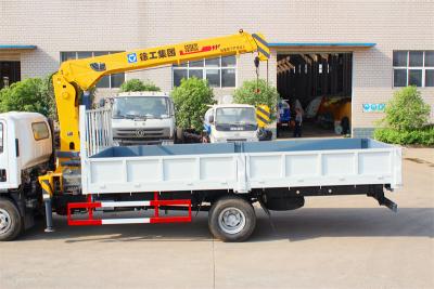 Isuzu NPR 190hp truck with 3 tons telescopic crane