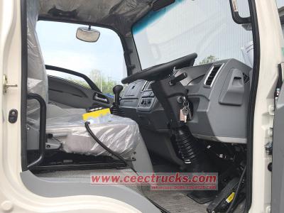 HOWO swing arm garbage truck