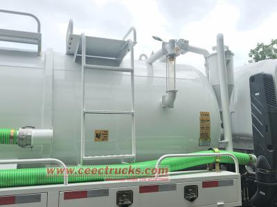 Howo 5cbm vacuum suction pump truck