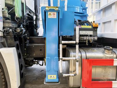 Howo NX cabin truck 14T crane with direct sale