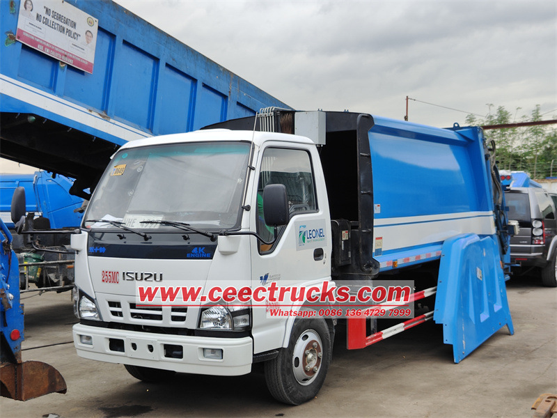 Kako održavati i zameniti najlonski klizač na kamionu sa zadnjim utovarivačem?