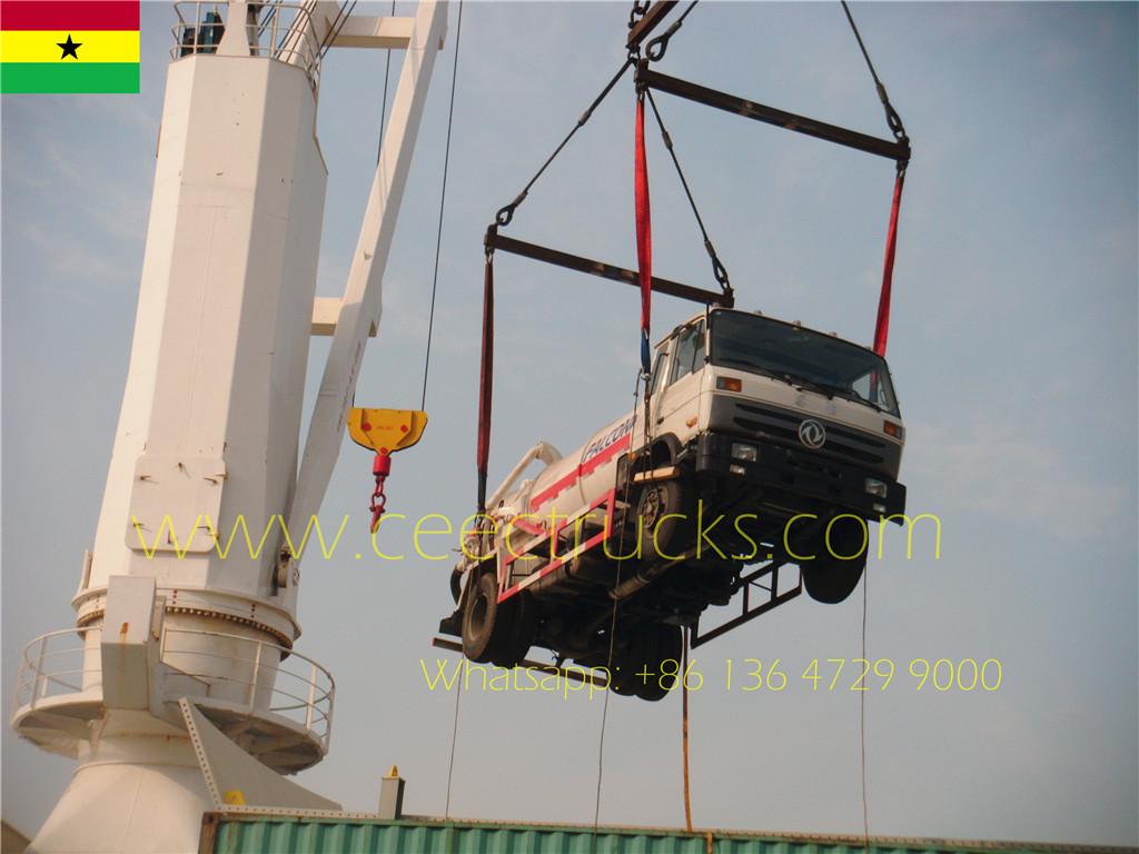 Купац из Гане купује 2 јединице Dongfeng 8 CBM празниоца септичких јама