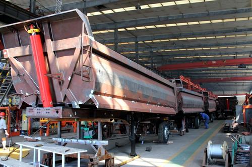 Kako pravimo najbolji kamion za rasuti materijal u Kini?